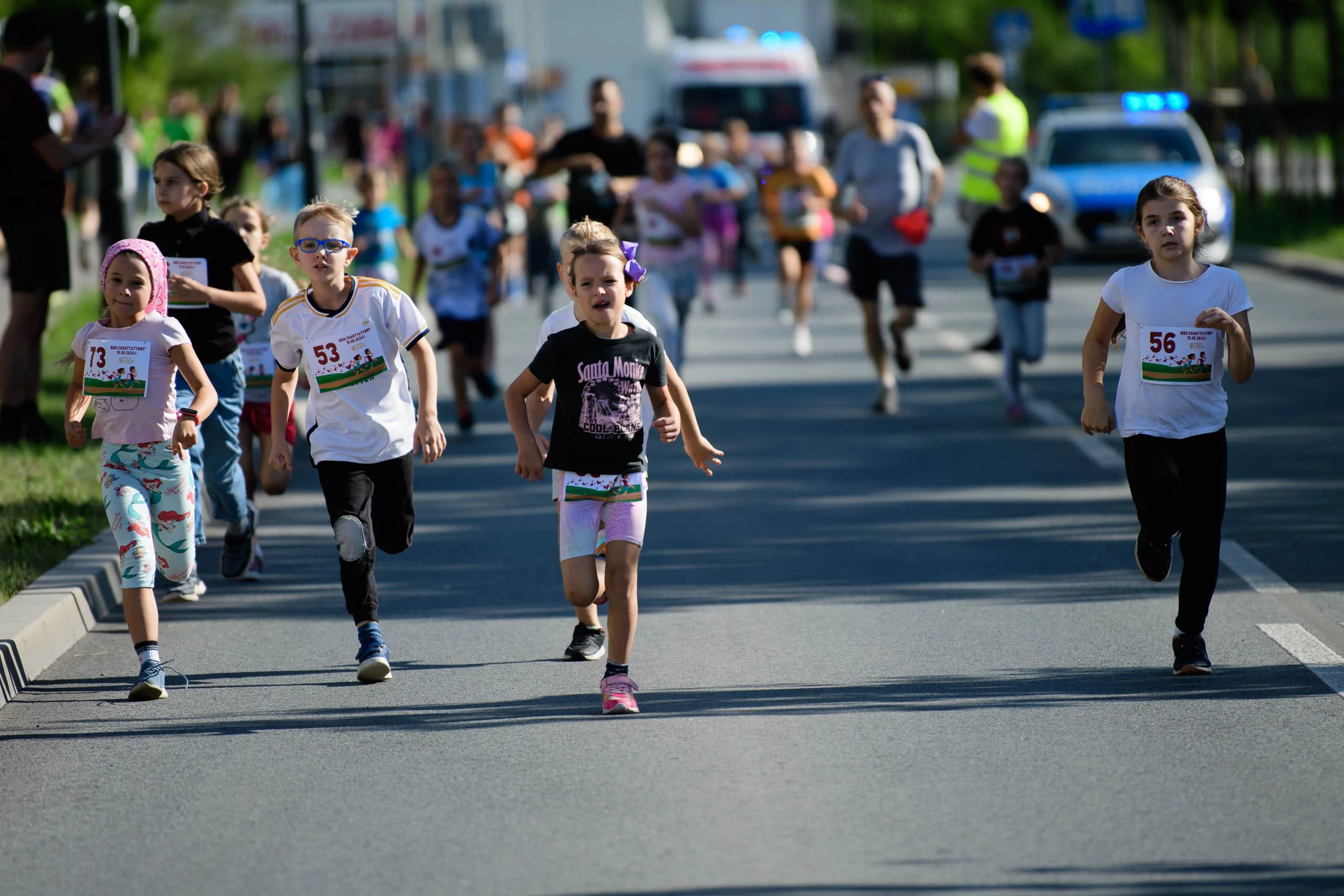 Uczestnicy biegu charytatywnego 2024